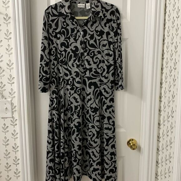 Chico's Size 2 classic and classy gray and black midi dress - Picture 1 of 10